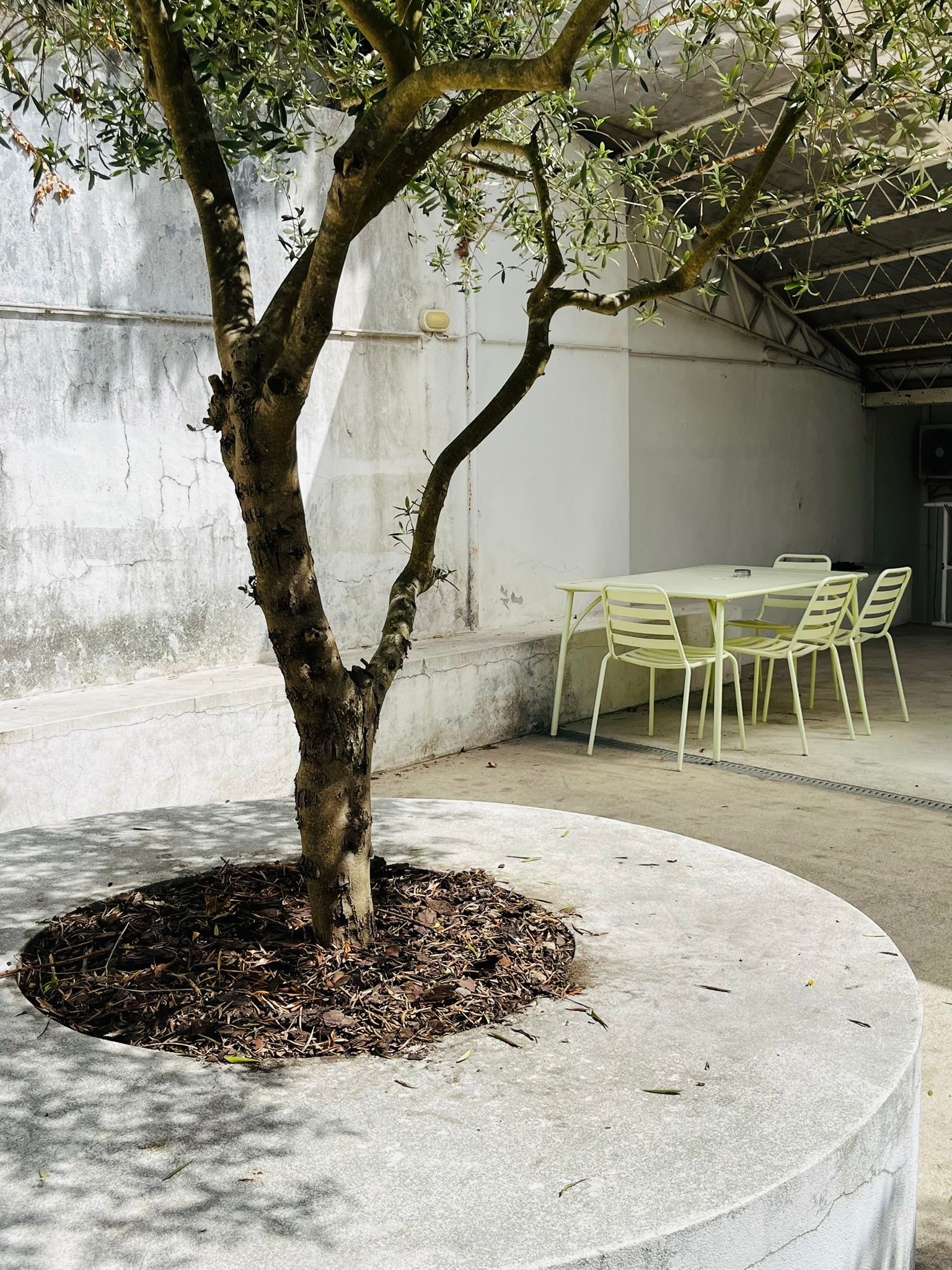 Exterior do AIhub Porto
